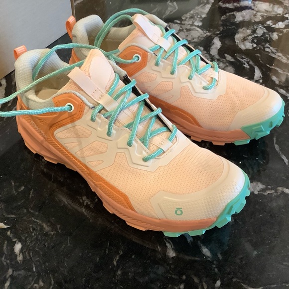 Oboz Women’s Katabatic Low Hiking | Nectar - Picture 5 of 8